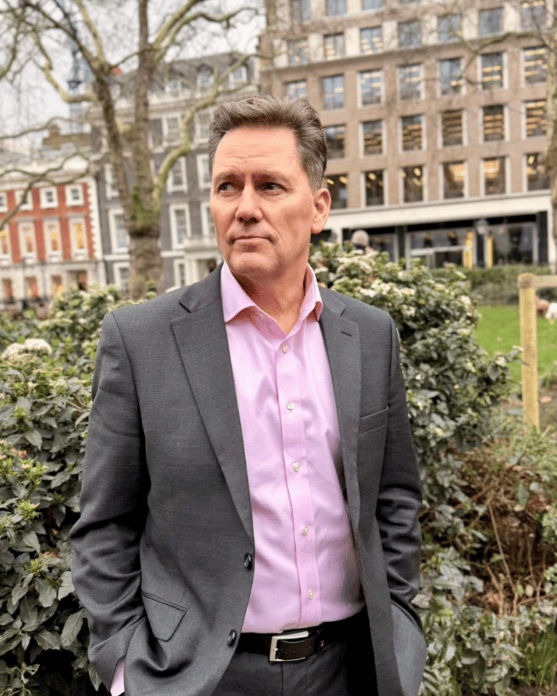 Kevin Paterson – Managing Director at Zomi Wealth 2 Kevin Paterson - Managing Director at Zomi Wealth 2