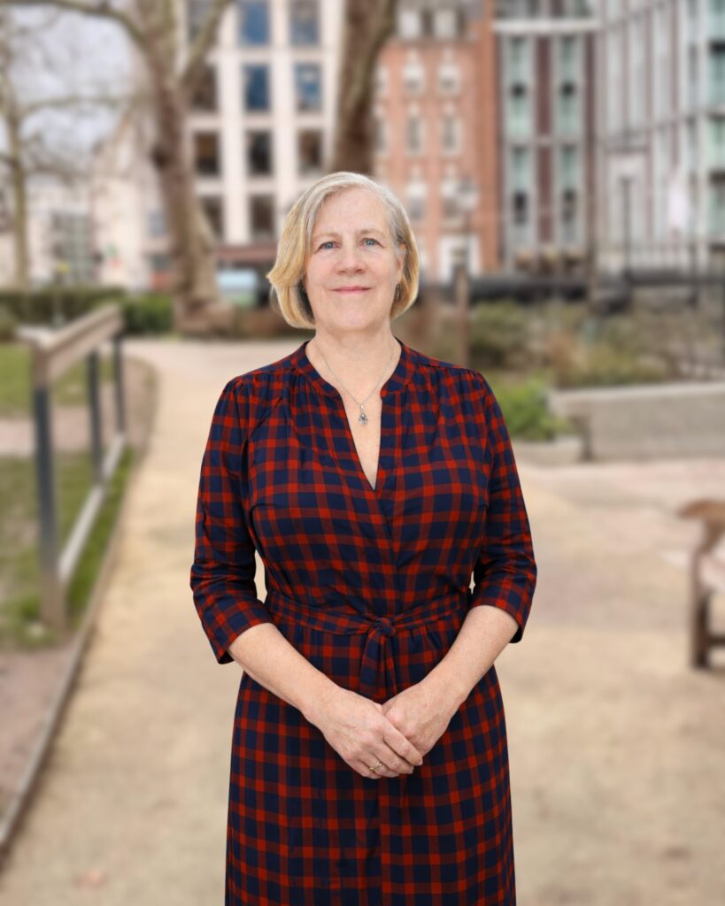 Stephanie Bearne - Corporate Accounts Manager at Zomi Wealth 2